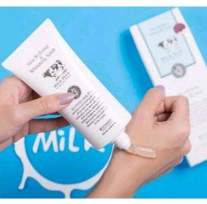 ⁦Beauty Buffet Scentio Whitening Face Milk Gel Scrub⁩ - الصورة ⁦4⁩