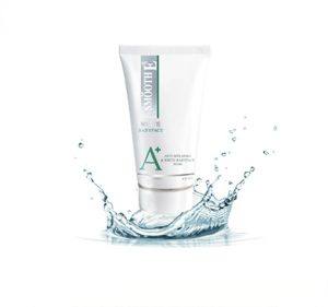 ⁦Smooth E Anti Melasma White Baby Face Foam 4 oz⁩ - الصورة ⁦3⁩