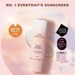 ⁦HER Hyness Royal HYA Water Sunscreen SPF50+ PA++++ 30 ml⁩ - الصورة ⁦4⁩