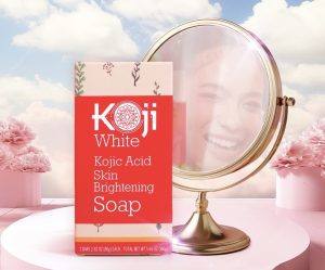⁦Koji White Kojic Brightening Skin Soap Vit C + Hyaluronic Acid 2 savons⁩ - الصورة ⁦2⁩