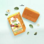 ⁦A BONNE Papaya Honey Glow Soap 90 gr⁩ - الصورة ⁦3⁩