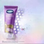 ⁦Vaseline Healthy Bright Gluta-Hya Serum Spotless Glow 300 ml⁩ - الصورة ⁦4⁩